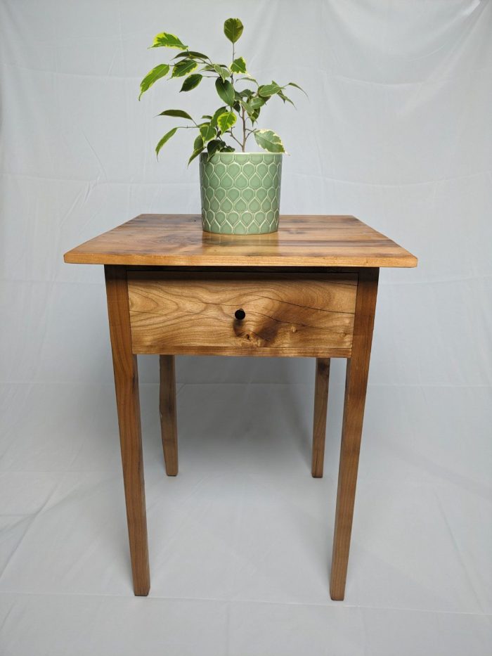 Exclusive Handmade Shaker Style Side Table - Cherry Dove Reddish 8
