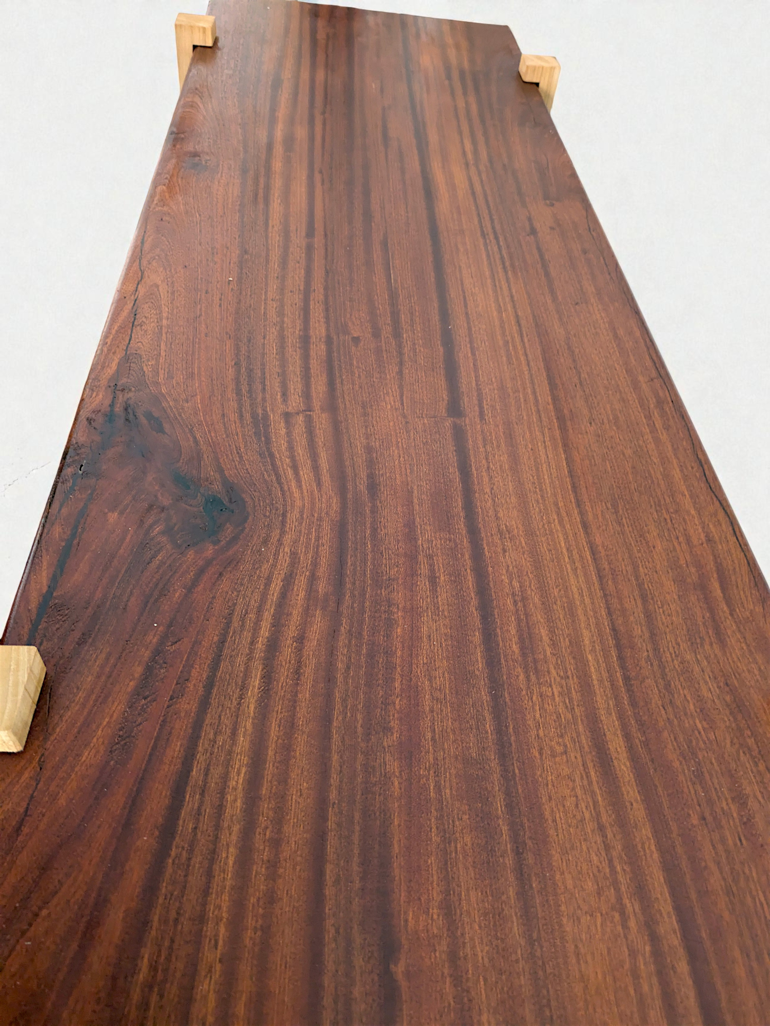Mahogany Sapele & Maple Monolith – Mahogany Club Table - Image 4